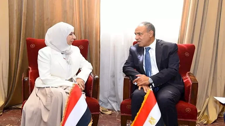 الجيش الإسرائيلي يعلن عن استهداف مواقع لحركة حماس في قطاع غزة بعد تصعيد التوترات