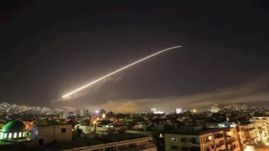 الجيش الإسرائيلي يعلن عن استهداف مواقع لحركة حماس في قطاع غزة