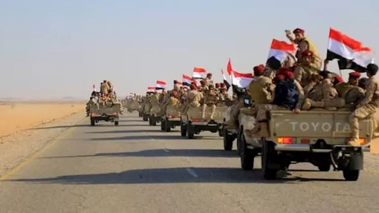 الجيش الإسرائيلي يعلن عن استهداف مواقع لحركة حماس في قطاع غزة