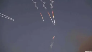 الجيش الإسرائيلي يعلن عن استهداف مواقع لحركة حماس في قطاع غزة