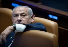 الجيش الإسرائيلي يعلن عن استهداف مواقع لحماس في غزة رداً على إطلاق صواريخ نحو الأراضي المحتلة