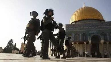 الجيش الإسرائيلي يعلن عن استهداف مواقع لحماس في غزة رداً على إطلاق صواريخ نحو الأراضي المحتلة