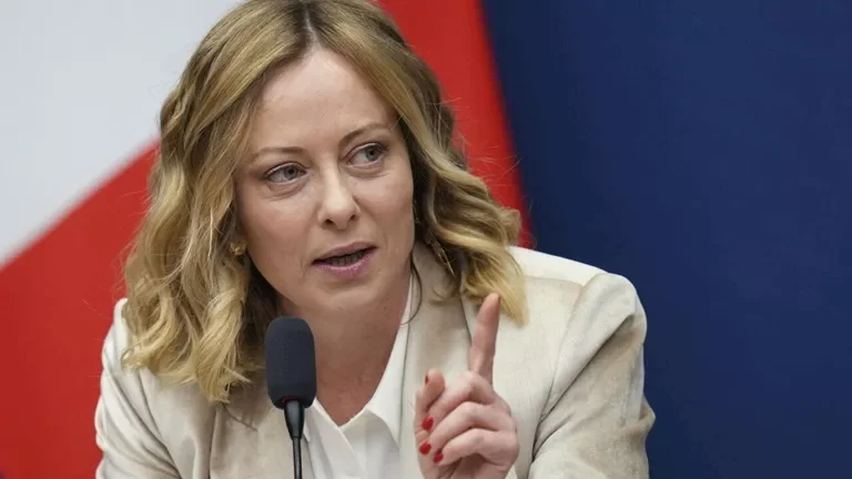 الجيش الإسرائيلي يعلن عن بدء عملية عسكرية في قطاع غزة ضد أهداف حماس