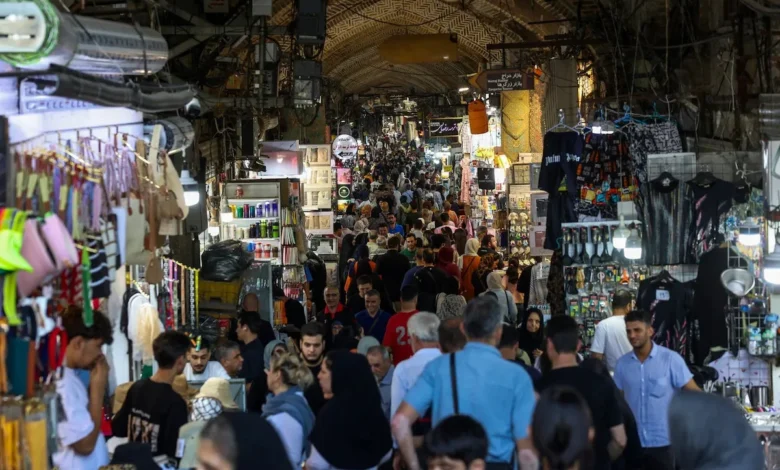الجيش الإسرائيلي يعلن عن تصعيد عسكري في غزة ويستهدف مواقع لحماس