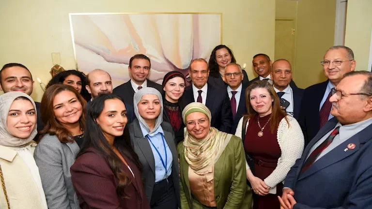الجيش الإسرائيلي يعلن عن تصعيد عمليات القصف في غزة وسط استمرار الاشتباكات