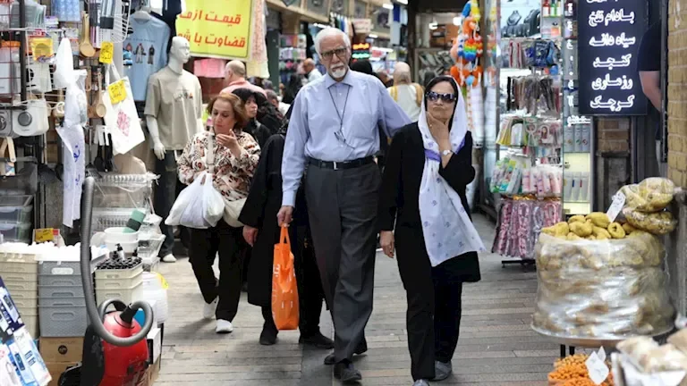 الجيش الإسرائيلي يعلن عن تنفيذ عمليات عسكرية في قطاع غزة رداً على إطلاق الصواريخ
