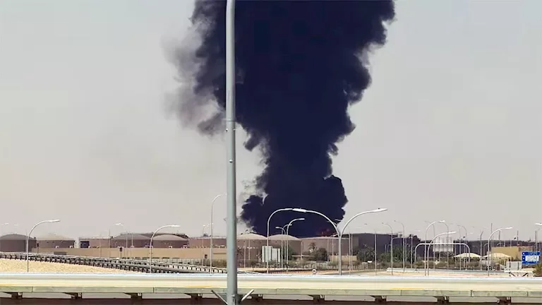 الجيش الإسرائيلي يعلن عن تنفيذ غارات جوية على مواقع في قطاع غزة