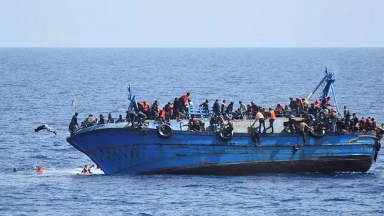 الجيش الإسرائيلي يعلن عن تنفيذ غارات على مواقع في غزة رداً على إطلاق صواريخ نحو الجنوب