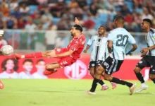 النادي الأهلي يعلن تجديد عقد اللاعب محمد الشناوي حتى 2026