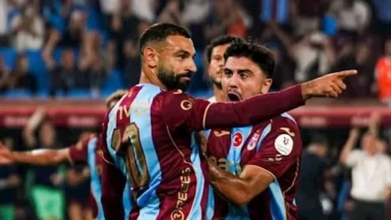 النادي الأهلي يعلن تجديد عقد مدربه بيتسو موسيماني حتى 2025