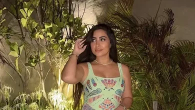 بوسي تتألق بإطلالة أنيقة في أحدث جلسة تصوير وتلقى إشادات من جمهورها