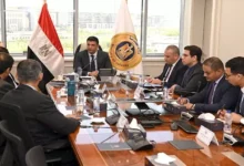 تراجع أسعار النفط بعد زيادة مخزونات الخام الأمريكية بنسبة 2.2%