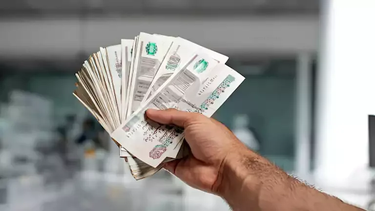 تراجع مؤشر البورصة المصرية 2.3% مع استمرار الضغوط الاقتصادية في البلاد