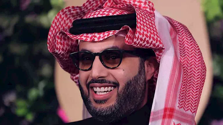تركي آل الشيخ يحتفل باليوم الوطني السعودي الـ96 ويعلن عن ثلاث اتفاقيات جديدة في إسطنبول