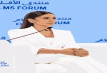 دينا الشربيني تعبر عن سعادتها بالمشاركة في قمة الإعلام العربي بدبي