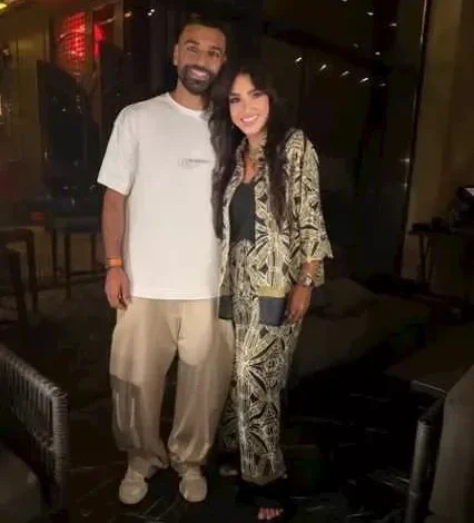 روجينا تشيد بمحمد صلاح: "رافع اسم مصر في العالم"