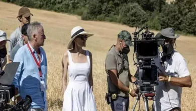 سلمى حايك وأنجلينا جولي تتألقان في العرض الخاص لفيلم "Without Blood" بنيويورك
