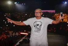 عمرو دياب يحقق رقماً قياسياً جديداً في "جينيس" بتصدره بيلبورد عربية 100 فنان لمدة 69 أسبوعاً