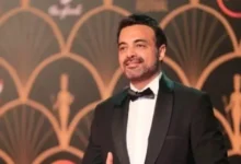 عمرو محمود ياسين ينعي زوجة الكاتب أيمن سلامة ويعبر عن حزنه عبر فيسبوك