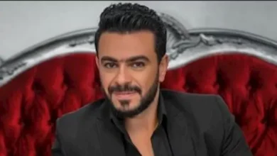 كريم الحسيني يطلب الدعاء لزوجته بعد تعرضها لأزمة صحية