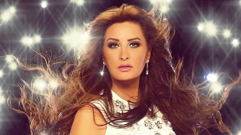 لطيفة تعبر عن سعادتها بنجاح ألبومها "شبهي بالمللي" وتوجه الشكر لمسانديها