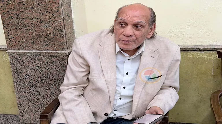 منير مكرم يشكر أشرف زكي على ترميم مدافن نقابة المهن التمثيلية بجوار مسجد سيدي أبو العطاء السكندري
