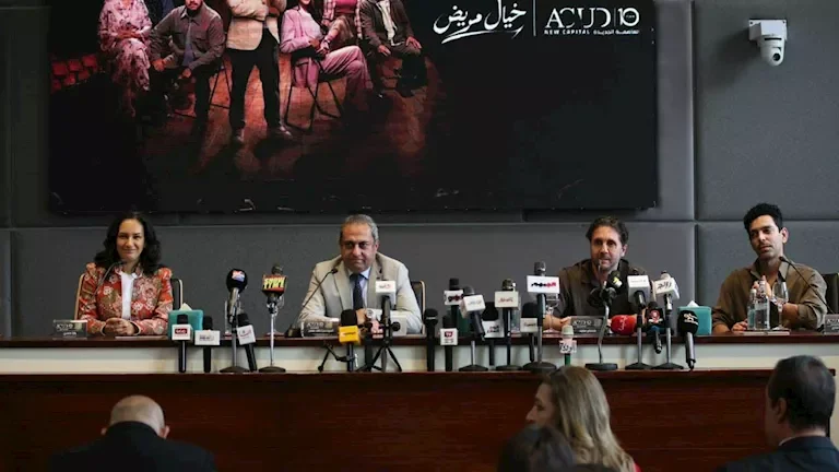 هشام ماجد يشكر رئيس شركة العاصمة الإدارية على استضافة مسرحية "خيال مريض" في مدينة الفنون والثقافة