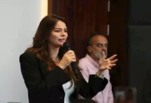 هنادي مهنا تعبر عن رغبتها في جولة بمسرحية "خيال مريض" تستمر 10 سنوات