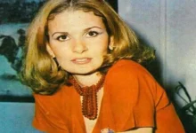 يسرا تستعيد ذكرياتها في الثمانينات بصور نادرة عبر فيسبوك