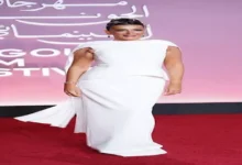 أنجي المقدم تتألق بفستان أبيض من سولاس لندن في مهرجان الجونة السينمائي بسعر 3,570 ريال سعودي