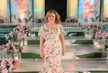 إلهام شاهين تتألق بفستان وردي وأمينة خليل تتألق في عرض أزياء بباريس
