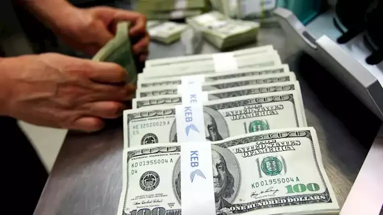 ارتفاع أسعار النفط بعد تقارير عن انخفاض المخزونات الأمريكية