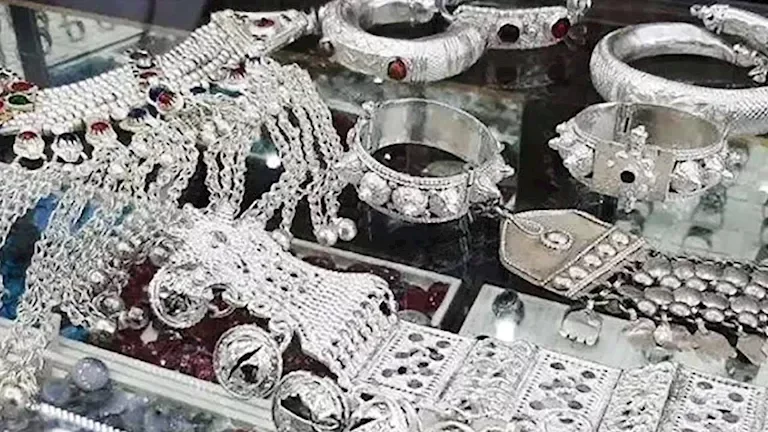 ارتفاع أسعار النفط بعد قرار أوبك+ بخفض الإنتاج في نوفمبر المقبل