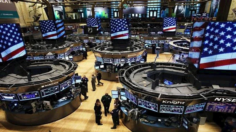 ارتفاع أسعار النفط بعد قرار أوبك+ بخفض الإنتاج بدءًا من الشهر المقبل