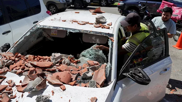 الجيش الإسرائيلي يعلن عن استهداف مواقع لحركة حماس في قطاع غزة