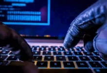 الجيش الإسرائيلي يعلن عن استهداف مواقع لحركة حماس في غزة رداً على الهجمات الصاروخية