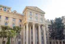 الجيش الإسرائيلي يعلن عن استهداف مواقع لحماس في قطاع غزة رداً على إطلاق صواريخ