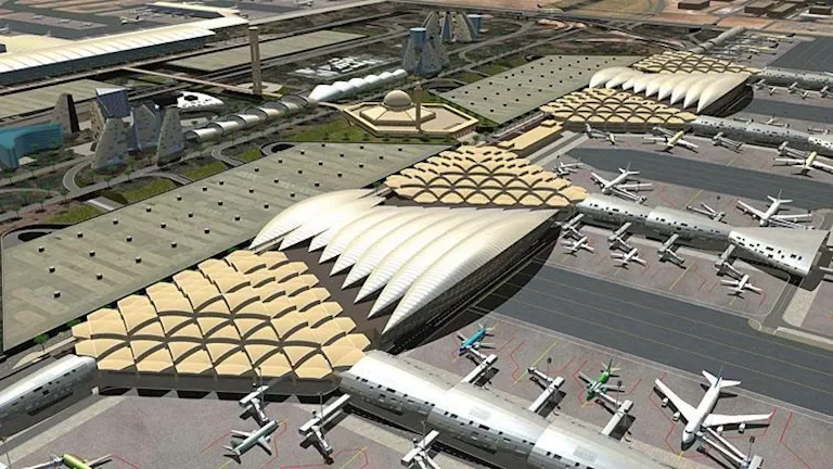 الجيش الإسرائيلي يعلن عن استهداف مواقع لحركة حماس في قطاع غزة بعد تصعيد التوترات