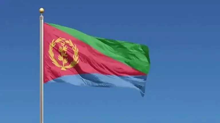 الجيش الإسرائيلي يعلن عن استهداف مواقع في غزة رداً على إطلاق صواريخ نحو الأراضي المحتلة