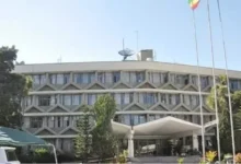 الجيش الإسرائيلي يعلن عن تنفيذ غارات جوية على قطاع غزة رداً على إطلاق صواريخ
