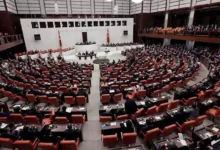 الجيش الإسرائيلي يعلن عن تنفيذ غارات على قطاع غزة رداً على إطلاق صواريخ نحو أراضيه