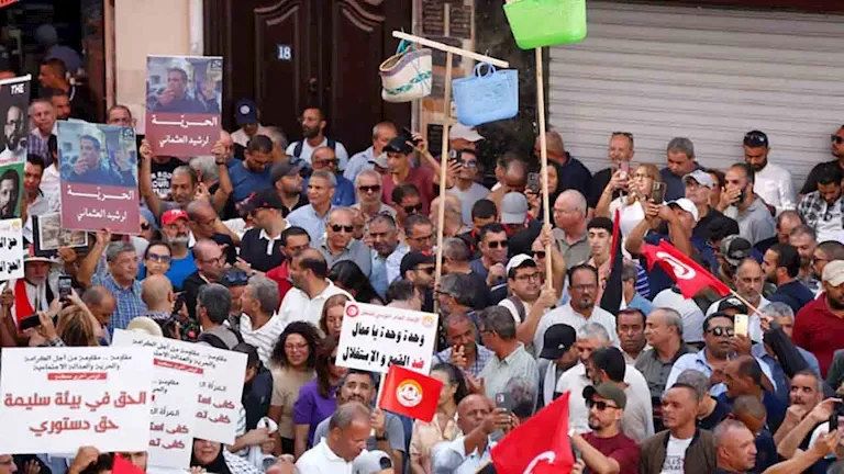 الجيش يعلن مقتل 15 مسلحًا في اشتباكات شمال سيناء