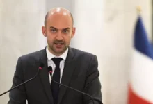 الجيش يعلن مقتل 15 مسلحًا في اشتباكات شمال سيناء