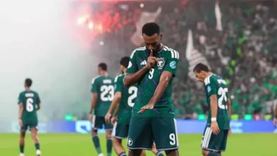 النادي الأهلي يعلن تجديد عقد اللاعب محمد الشناوي حتى عام 2026