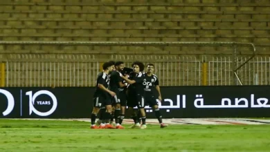 النادي الأهلي يعلن تجديد عقد اللاعب محمد الشناوي حتى 2026