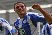 النادي الأهلي يعلن تجديد عقد اللاعب محمد الشناوي حتى 2026