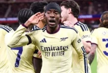 النادي الأهلي يعلن تجديد عقد اللاعب محمد الشناوي حتى 2026