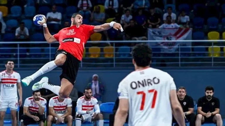 النادي الأهلي يعلن تجديد عقد المدرب بيتسو موسيماني حتى 2025