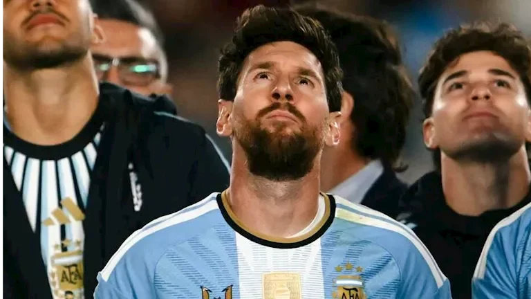 النادي الأهلي يعلن تجديد عقد المدرب مارسيل كولر حتى 2025