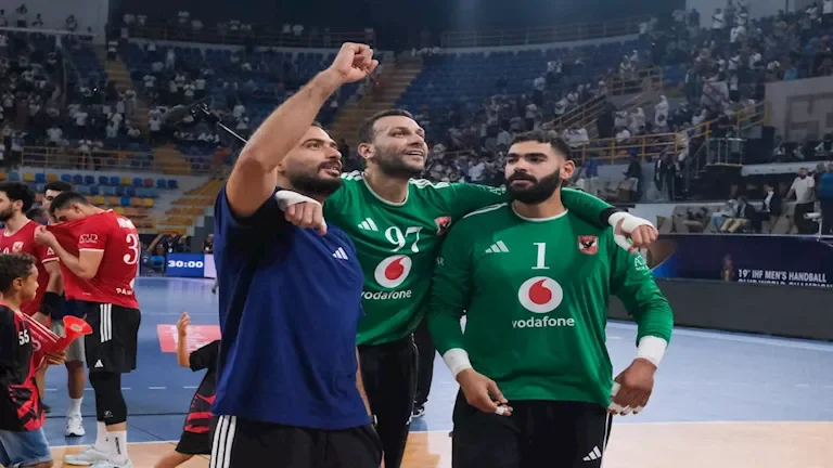 النادي الأهلي يعلن تجديد عقد المدرب مارسيل كولر حتى 2025
